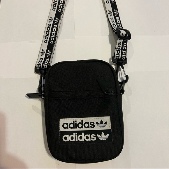 Adidas Crossbody Bag - Picture 5 of 5
